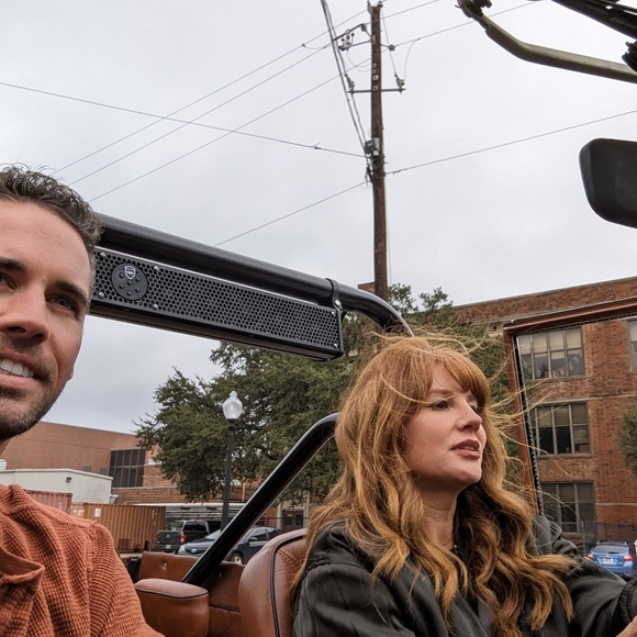 Meet your Posher, Melissa - Picture 3 of 9